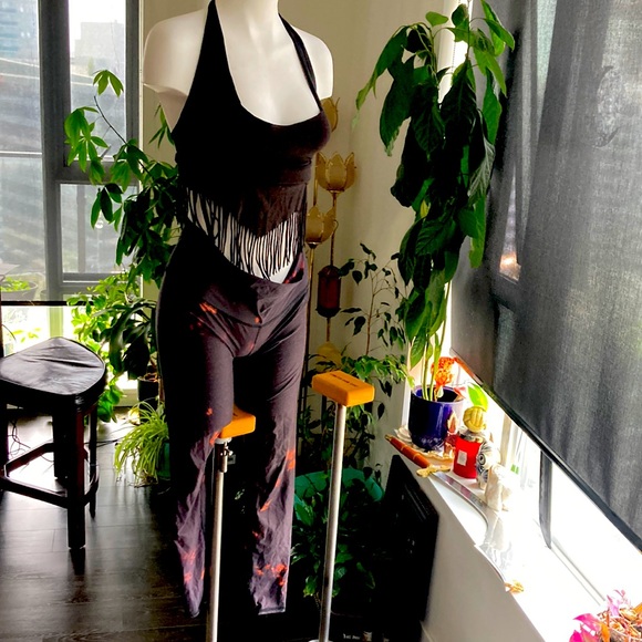 TEEKI PANTS PRE LOVED - Picture 1 of 4